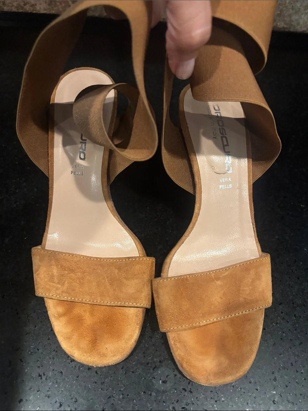 Vecceli Italy elegant tan